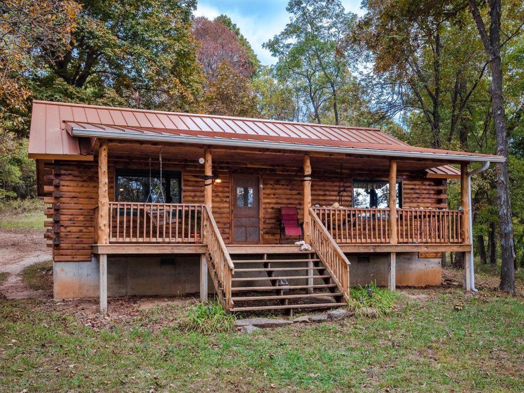 Fly Away Cabin- Modern, Serene, And Convenient Compton المظهر الخارجي الصورة